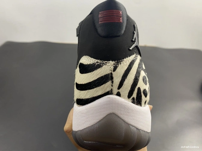 ANIMAL AIR INSTINCT 11 JORDAN AR0715-010 0715